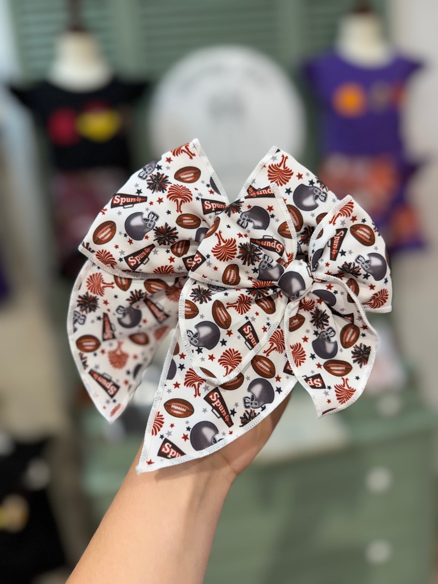 Spars up flare tailgating LARGE bow