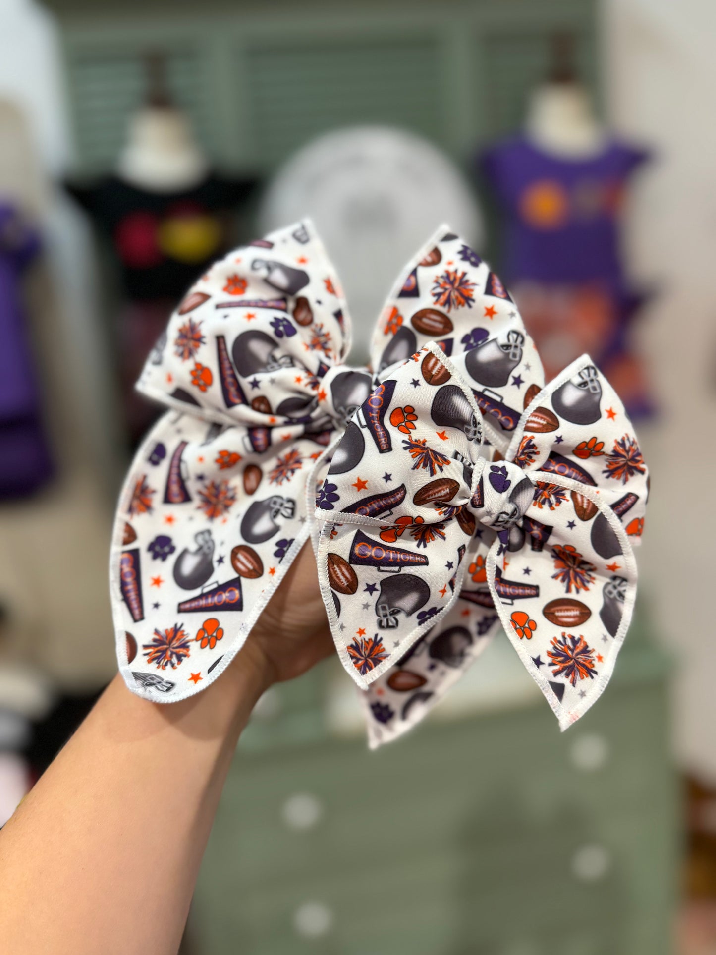 Go Tigers flare tailgating SMALL bow