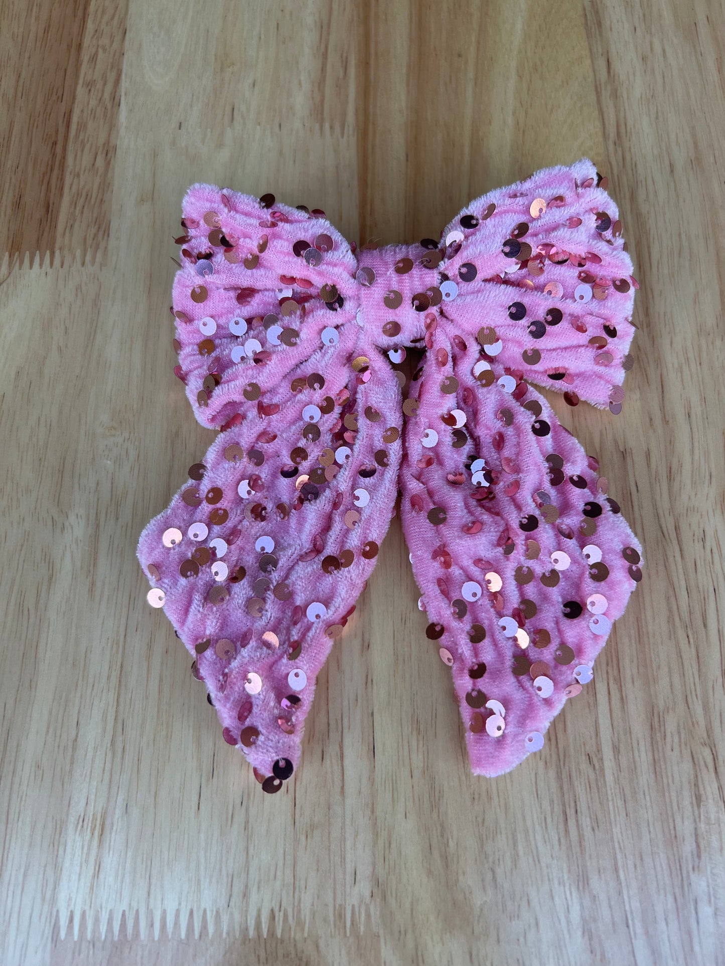 Velvet/Sequin Bow-Pink  (alligator clip)