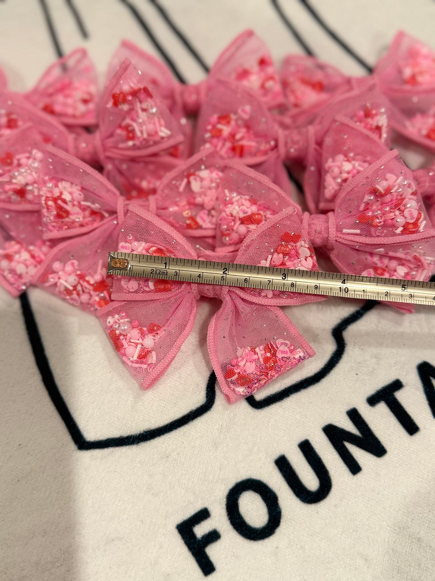 Be mine confetti bow