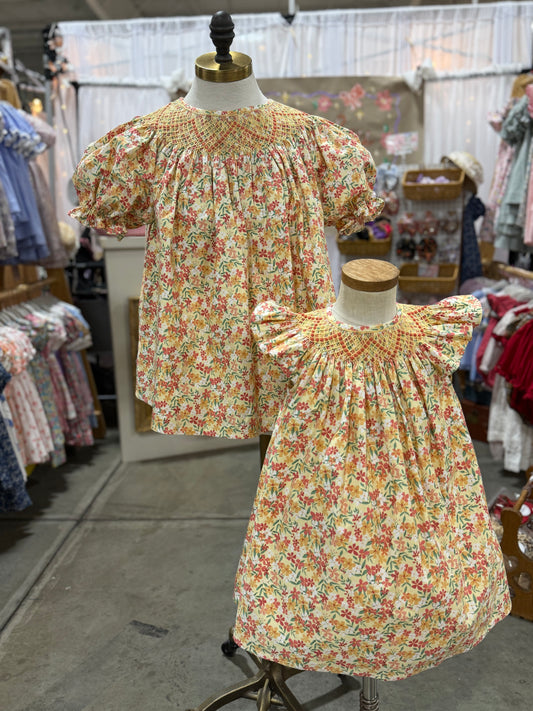 Orange floral smocked dress(Girls)