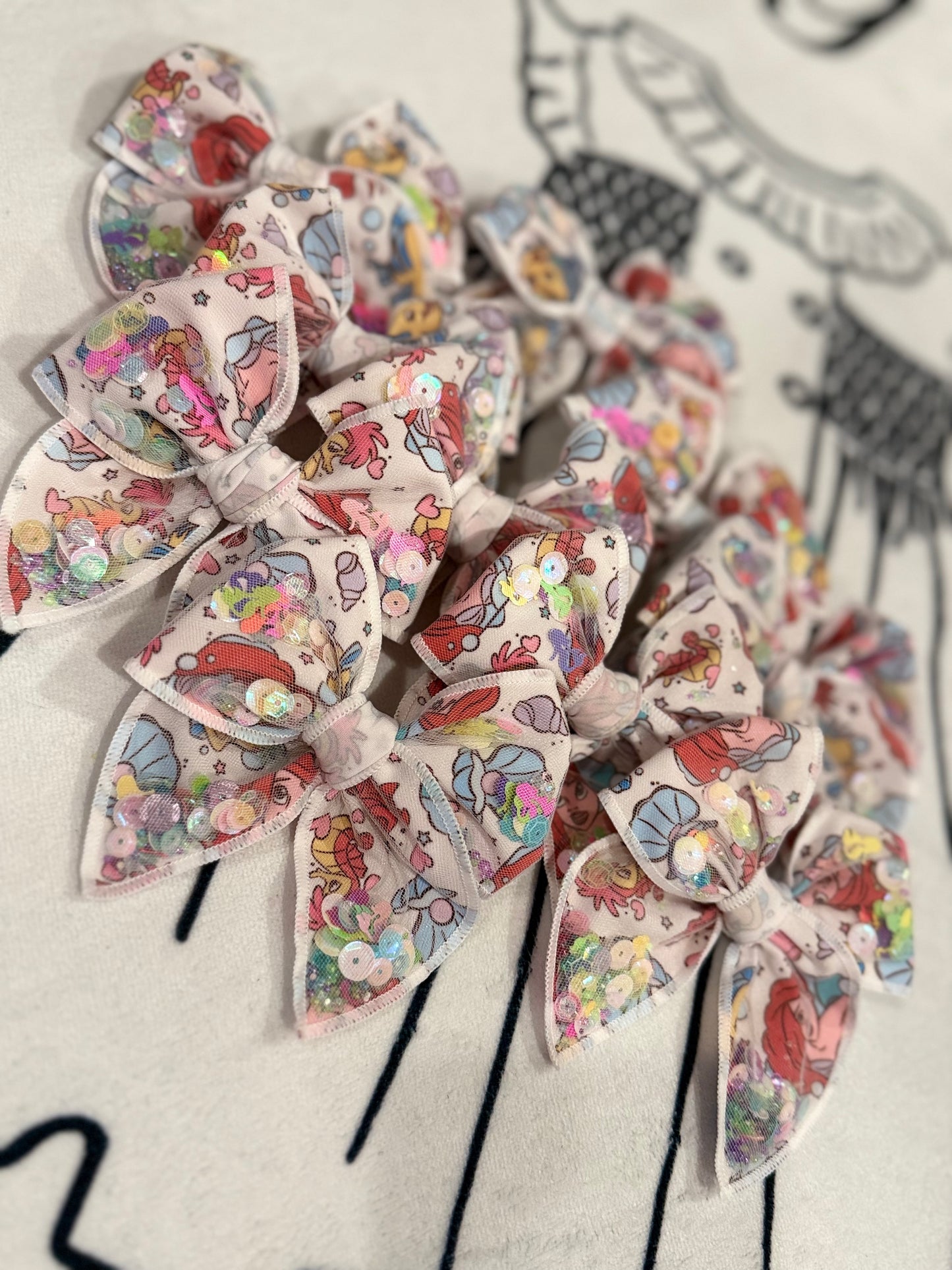 Ariel confetti bow (small)