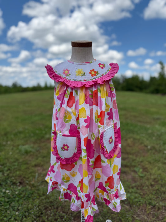 Flower pocket Smocked Dress