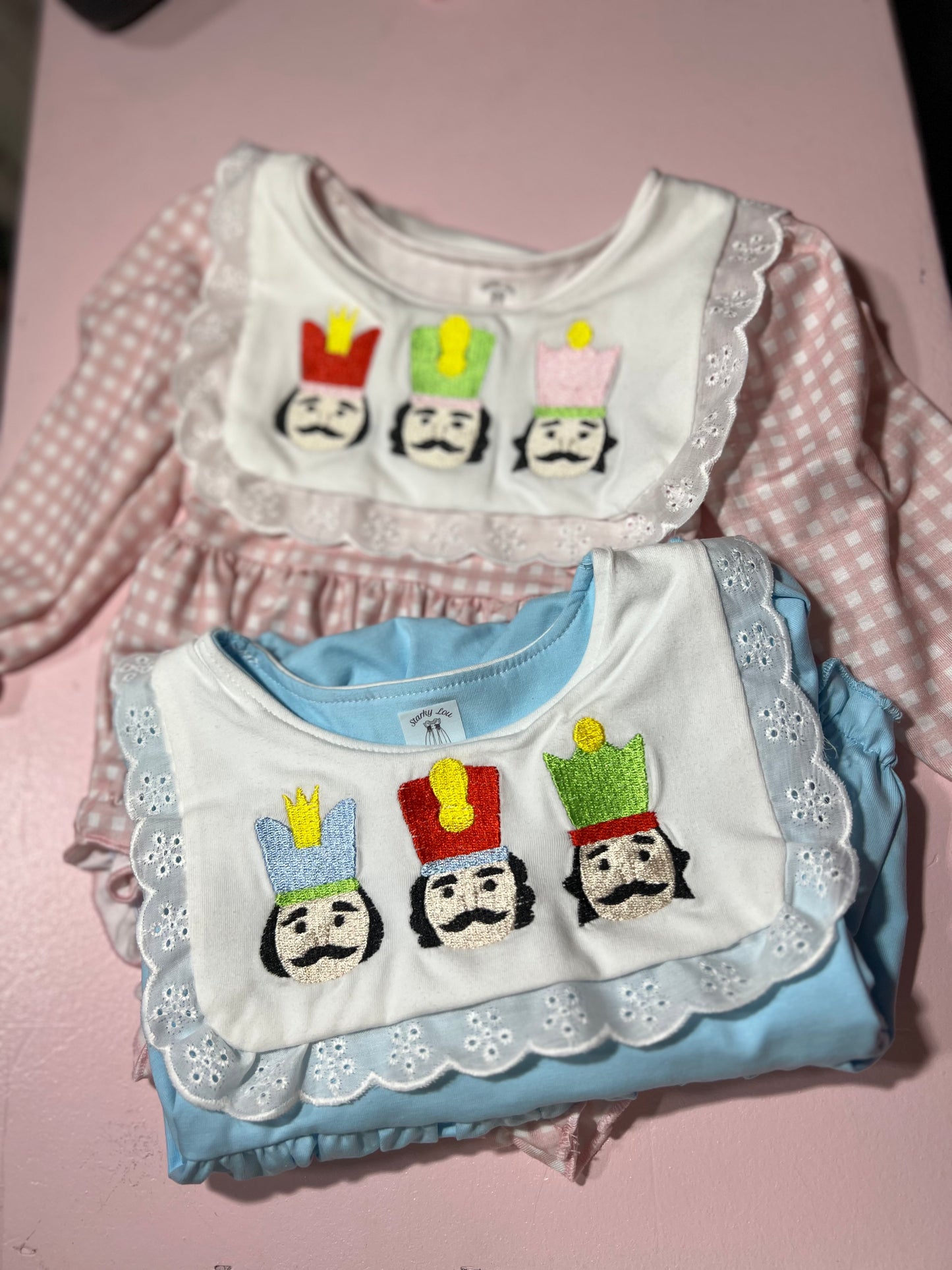 Nutcracker gingham￼bubble