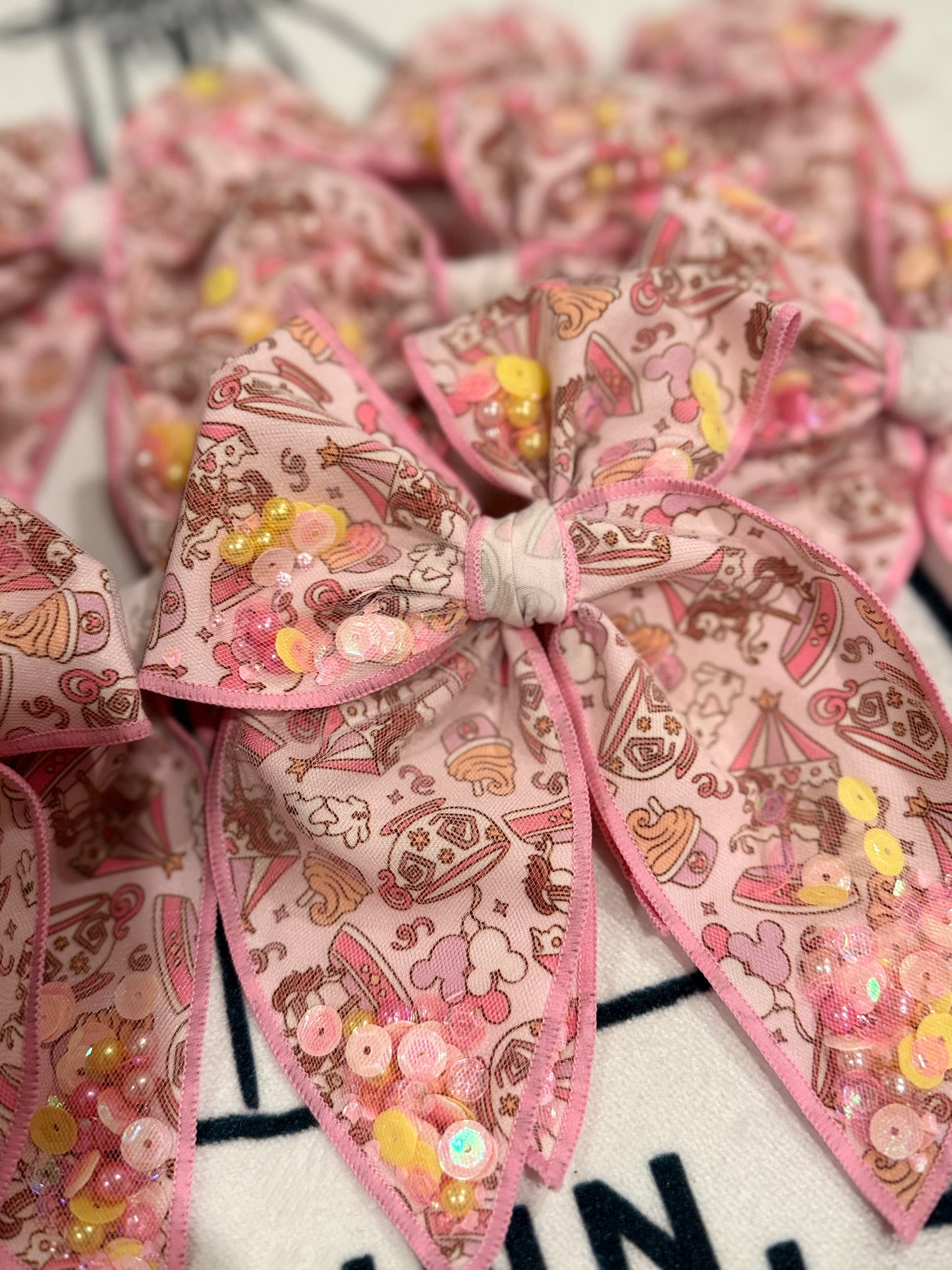 Whips & Rides Confetti Bow (large)